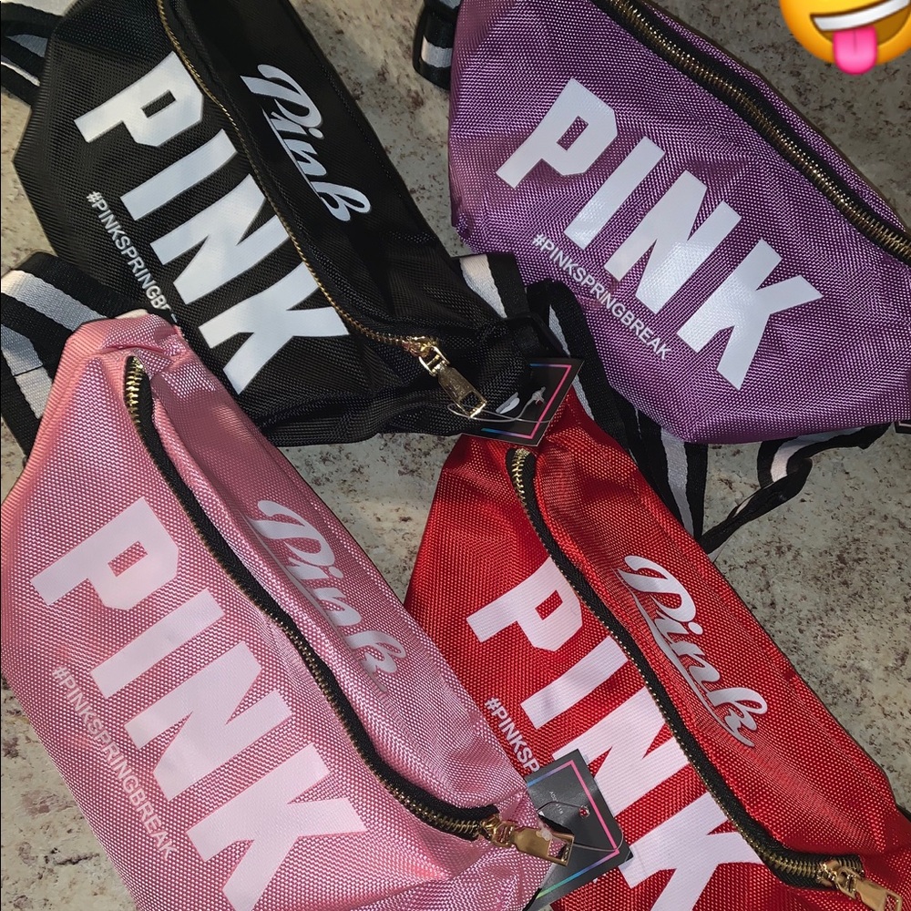 Fanny Packs - Picture 2 of 4